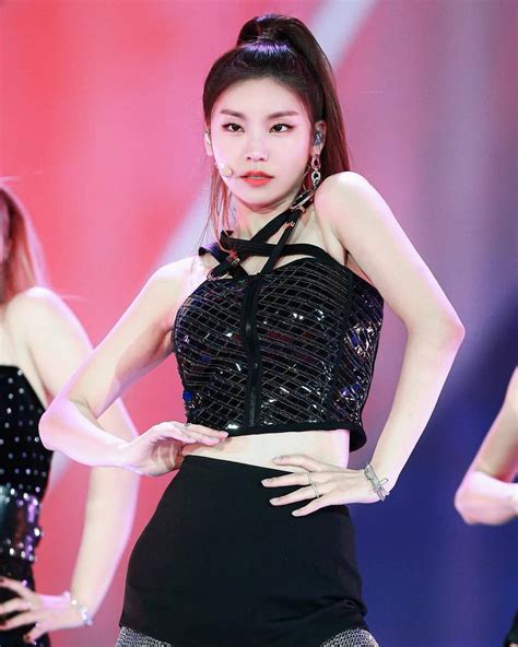 Hot Yeji in Sleeveless Peplum Dress