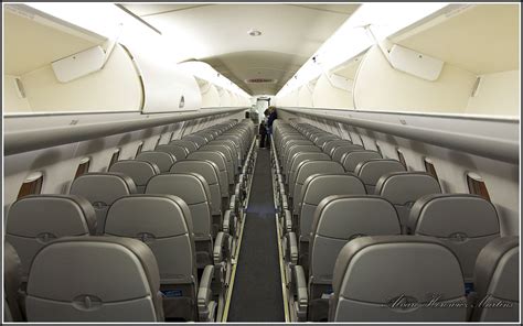 Interior do E190 da Azul | Alvaro Horowicz Martins | Flickr