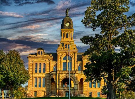 The Blue Earth County Courthouse - Mankato, Minnesota Photograph by ...