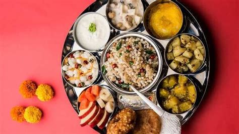 Navratri Fasting And Traveling? Take These Foods With You