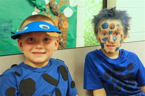 'Talking Zoo' brings cross-curricular education for first grade students | Local News ...