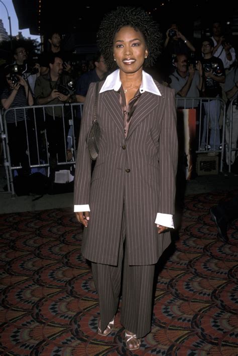 See All Of Angela Bassett’s Best Red Carpet Moments Throughout The Years - 93.9 WKYS