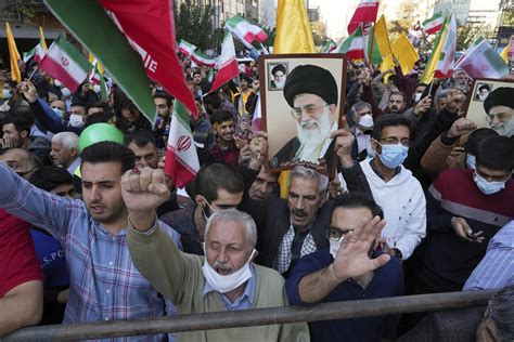 Iran marks 1979 U.S. Embassy takeover amid nationwide protests - The Globe and Mail