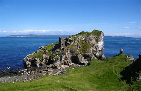 Kinbane Castle | Visit ireland, Ireland travel, Castle