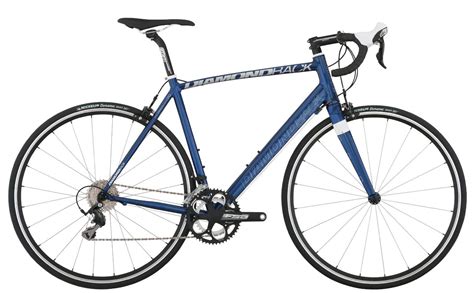 Diamondback Century 2 Road Bike Review - My Experience | Bike reviews, Road bike, Road bikes