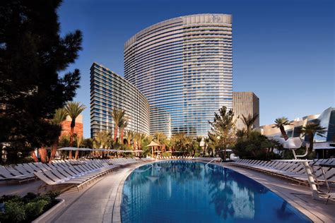 Spots to enjoy a Vegas pool experience year round | Las Vegas Blogs