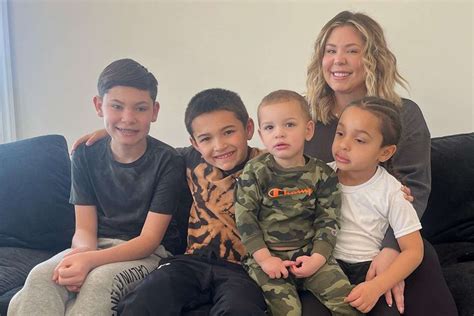 Teen Mom 2 Alum Kailyn Lowry Reveals She Quietly Welcomed Fifth Baby