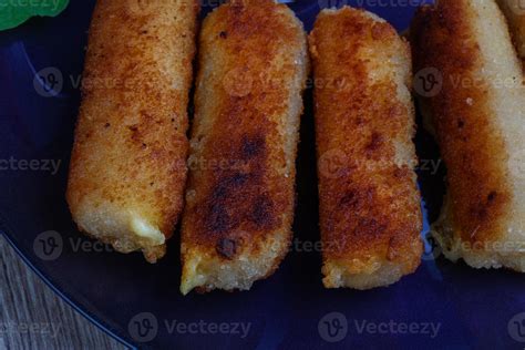 Fry cheese sticks 8504223 Stock Photo at Vecteezy