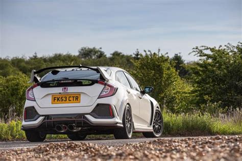 This Lifted Honda Civic Type R Is a Rally Fantasy Come to Life