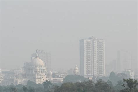 Air pollution | Kolkata Municipal Corporation to fight air pollution with water - Telegraph India