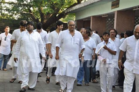 Boney Kapoor at Producer Surinder Kapoor funeral at Vile Parle in Mumbai Media