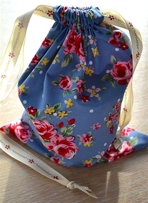 How to make a simple drawstring bag… | Túi xách, Túi