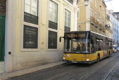 758 Lisbon Bus - Portugal Visitor Guide