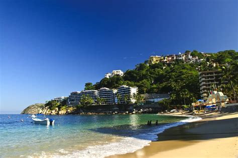 Beach weather in Mismaloya Beach, Mismaloya, Mexico in April