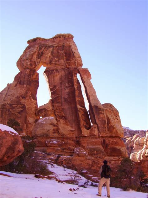 Do The Extraordinary: Druid Arch - Canyonlands National Park