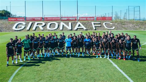 City train alongside Girona ahead of Barcelona charity match