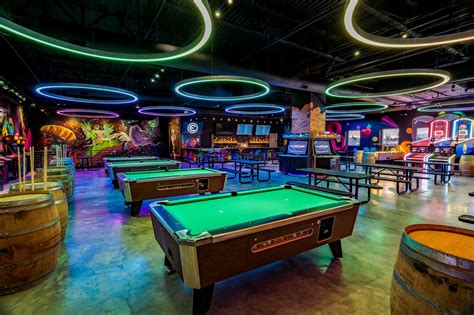 You Can Play Until You Drop At This 10,000-Square-Foot Arcade Covered ...