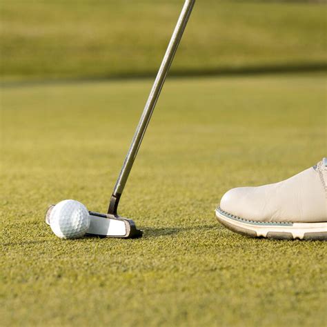 ¿Qué es el golf putt? | The Golf Square