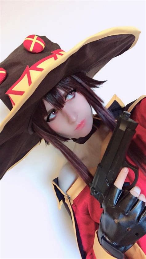 Megumin casts Gun Explosion (cosplay by Yssa Corn-Chan) : r/Corn_Cosplays