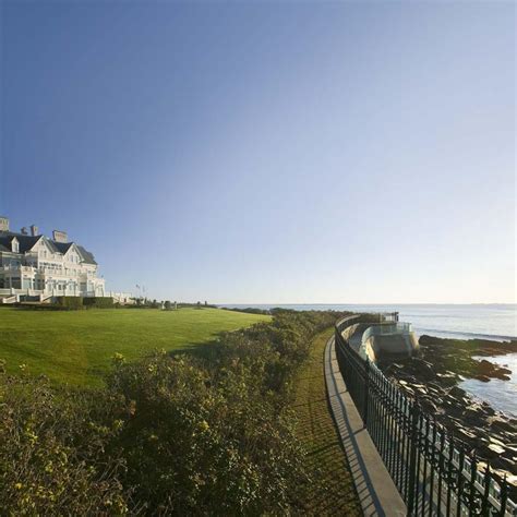 The Cliff Walk in Newport, Rhode Island | Moon Travel Guides