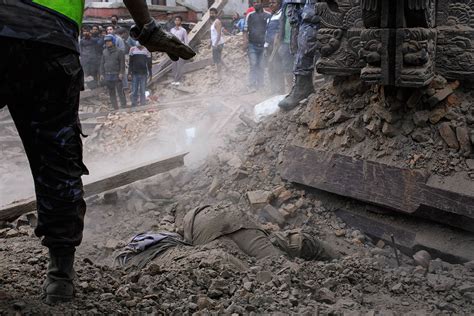 April 2015 Nepal Earthquake in Kathmandu - Maciej Dakowicz Photography