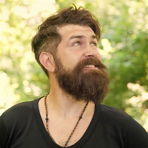 9 Awesome Ducktail Beard Styles for Men