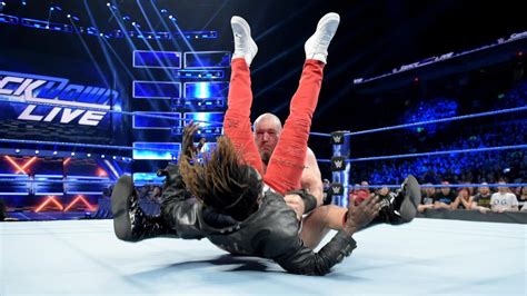 WATCH: WWE SmackDown highlights - the best moves and moments from this ...