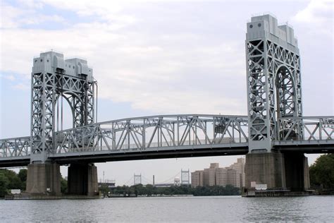 RFK-Triborough Lift Bridge over Harlem River, Manhattan, N… | Flickr