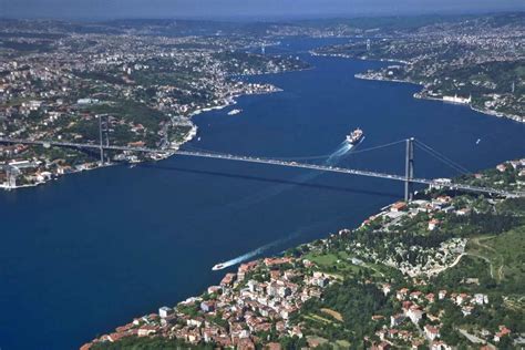 The Bosphorus | andantemoderato.com