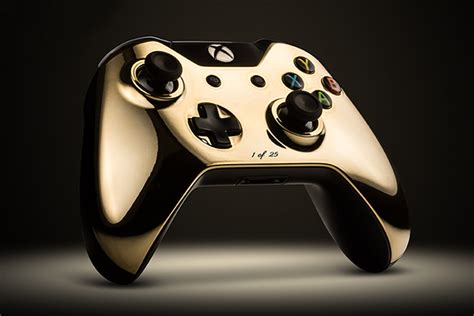 24K Gold Xbox One & PS4 controllers for classy gaming