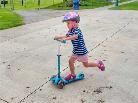 Mini Micro Scooter Review: Why It's the BEST Scooter for Young Kids