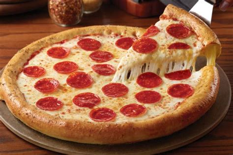 Chuck E. Cheese's Introduces New Stuffed Crust Pizza