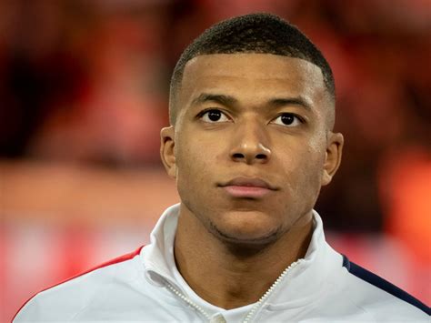 Latest footage shows why Liverpool shouldn't sign Kylian Mbappe