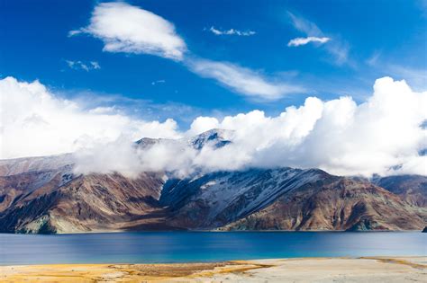 Camping At Pangong Tso in Leh - Every Detail You Need to Know - Yatra.com