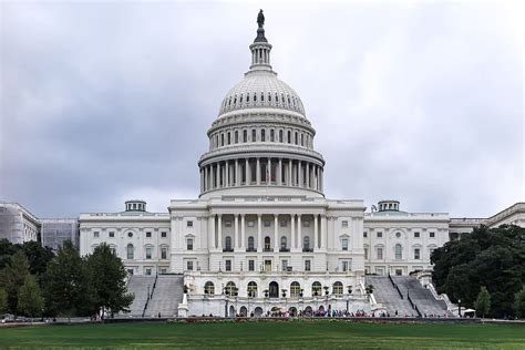 HD wallpaper: Looking at front of the US Capitol building and dome., america | Wallpaper Flare