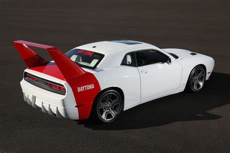 This Dodge Charger Daytona Is Actually a Challenger - autoevolution