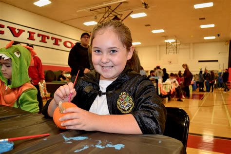 Levittown Schools Hold Anti-Destructive Decisions Event: PHOTOS ...