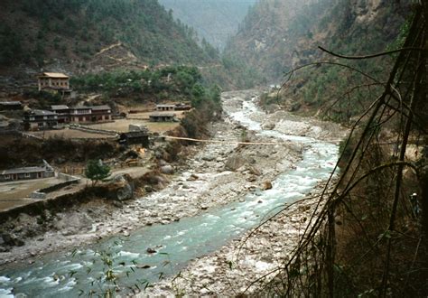 File:Kosi or Koshi River near Village Ghat Nepal.jpg - Wikimedia Commons