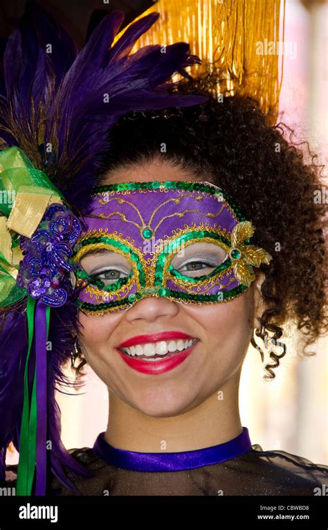 Mardi Gras Masks For Couples