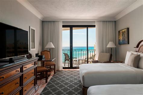 Cancun Hotel Rooms with Ocean View | Marriott Cancun Resort