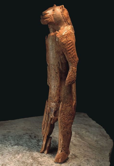 Lion Man of Hohlenstein Stadel (38,000 BCE) | Paleolithic art ...