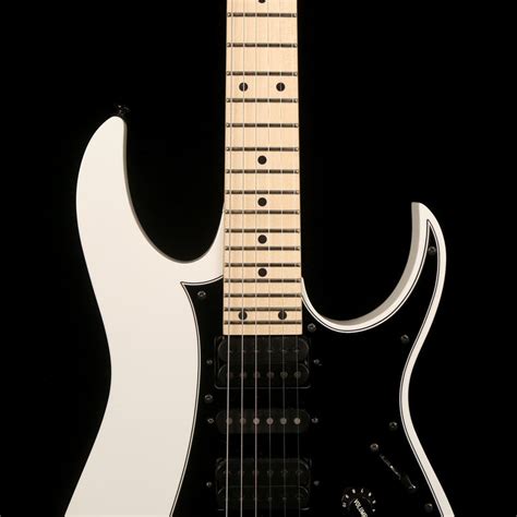 Ibanez RG550 White | The Music Zoo