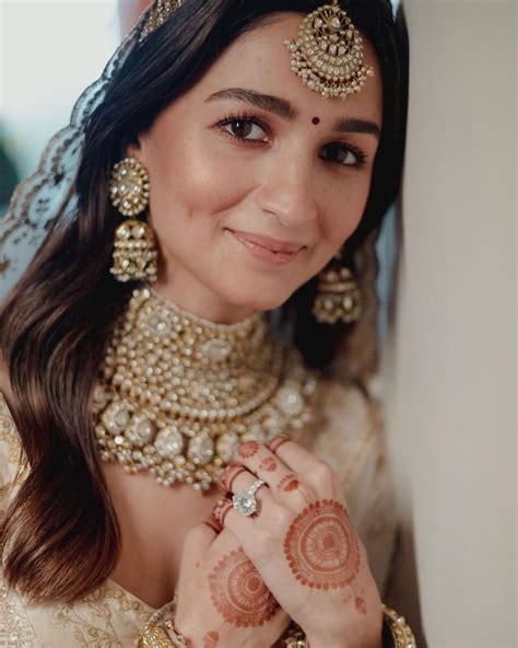 Alia Bhatt shares NEW PICS from her wedding with Ranbir Kapoor; the diamond-studded engagement ...