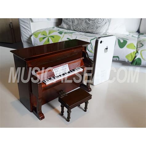 High quality miniature upright piano hand crank music box_Miniature Musical Instruments Gift are ...