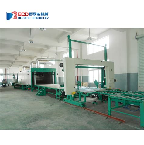 High Quality Molding Machine to Continuous Making Polyurethane Foam ...