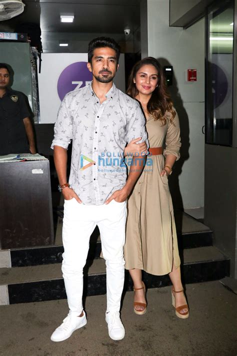 Huma Qureshi and Saqib Saleem spotted at Andheri (3) | Saqib Saleem, Huma Qureshi Images ...