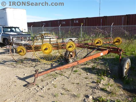 Massey Ferguson XXXX Rake for sale in Westlock, AB | IronSearch