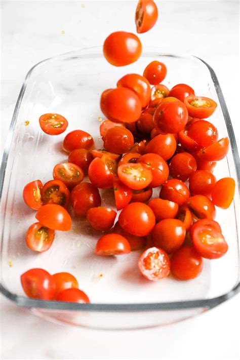 Roasted Tomato & Mushroom Pasta - Happy Veggie Kitchen