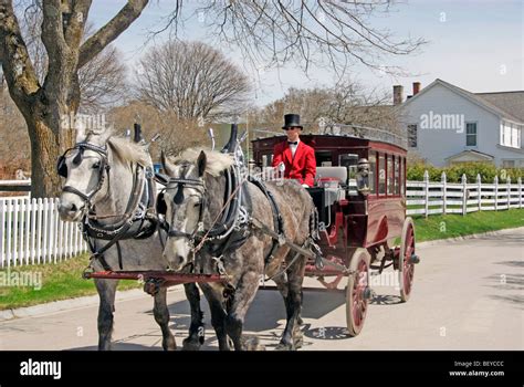 Grand Hotel horse carriage on Mackinac Island, Michigan Stock Photo - Alamy