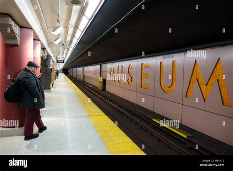 Passenger at Museum subway station platform / metro station, tube ...